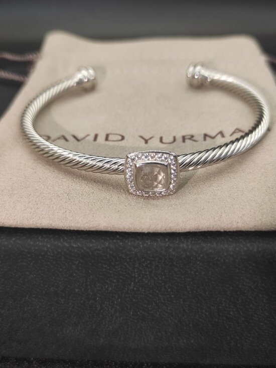 David Yurman. Jewelry - David Yurman 4mm square diamond buttonhole white diamond bracelet